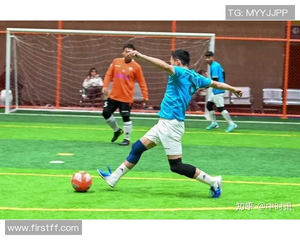 重温绿茵赛场巅峰时刻球星经典动作与激情足球瞬间集锦