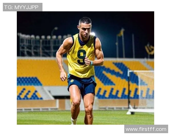 世界足坛最艰苦球星是谁？他如何通过坚持与努力成就辉煌生涯